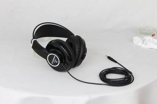 Alctron HP280B Наушники мониторные, закрытого типа, 32 Ом, чёрные