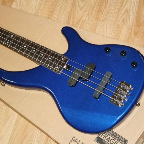 YAMAHA TRBX174 Dark Blue Metallic Бас-гитара