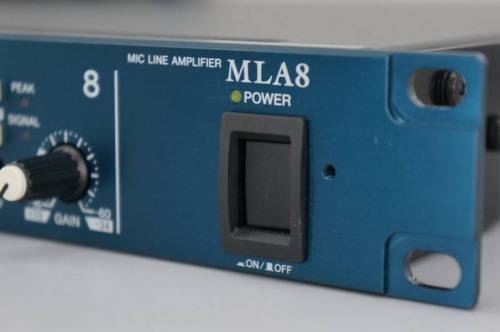 YAMAHA MLA8 Mic Line Amplifier Предусилитель микрофонный