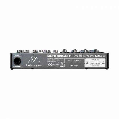 Микшерный пульт Behringer XENYX 1202