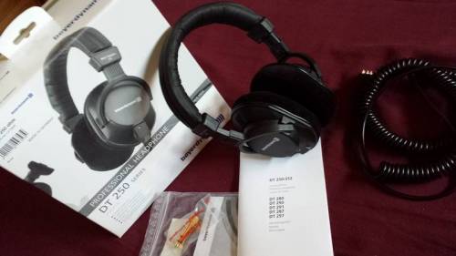 Beyerdynamic DT 250/250 Ом Наушники мониторные закрытые