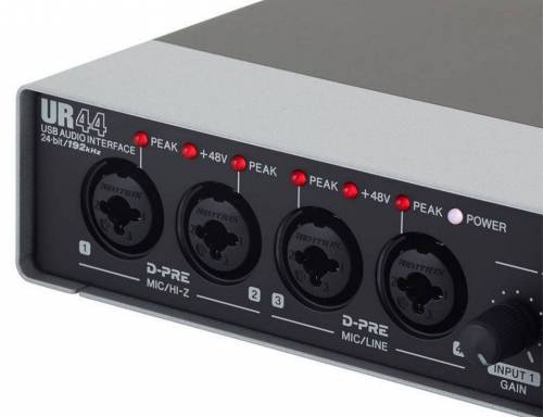 YAMAHA Steinberg UR44 Внешняя звуковая карта USB