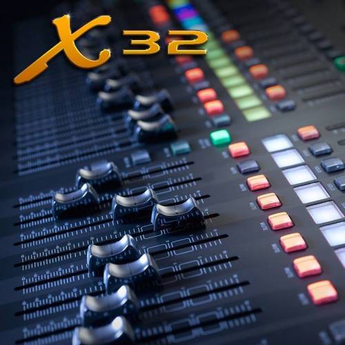 Микшерный пульт Behringer X32