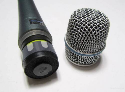 SHURE Beta 57 A микрофон инструментальный динамический